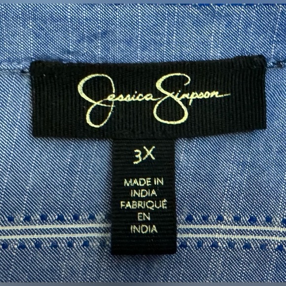 Jessica Simpson Blue Button Down Top, sz 3x - Picture 4 of 4